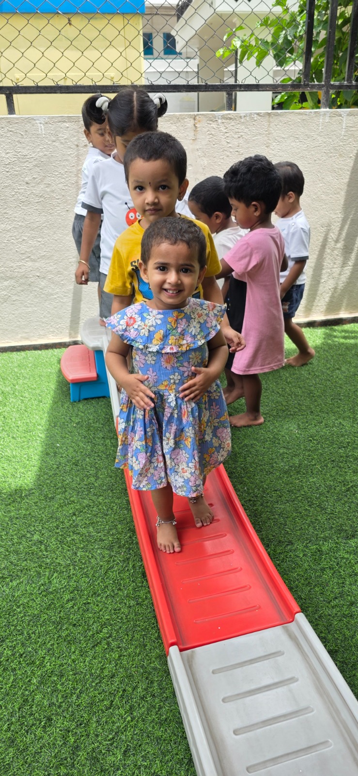 Balance bridge play